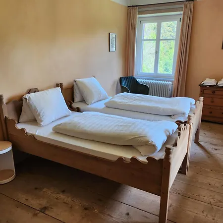 Värdshus Crestasee Flims