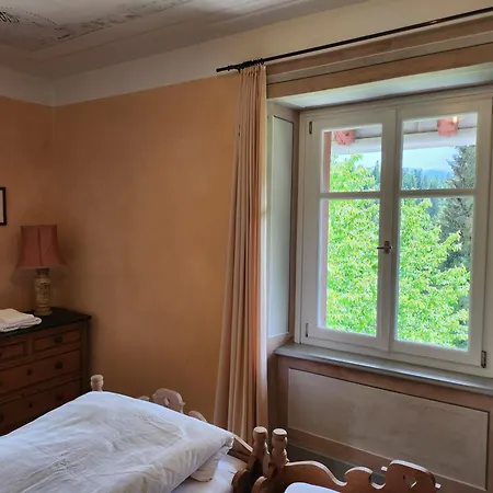 Inn Crestasee